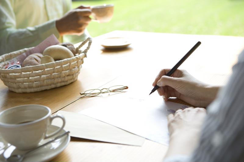 Encourage your senior loved one to write down important things to help them remember.