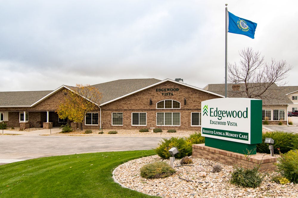 Edgewood Vista sign with logo and Assisted Living and Memory Care